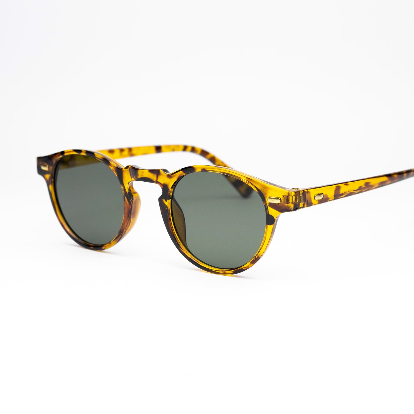 Santiago V2 Eyewear in Leopard