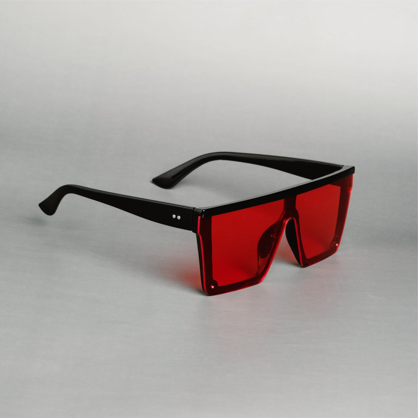 Luca Eyewear in Red